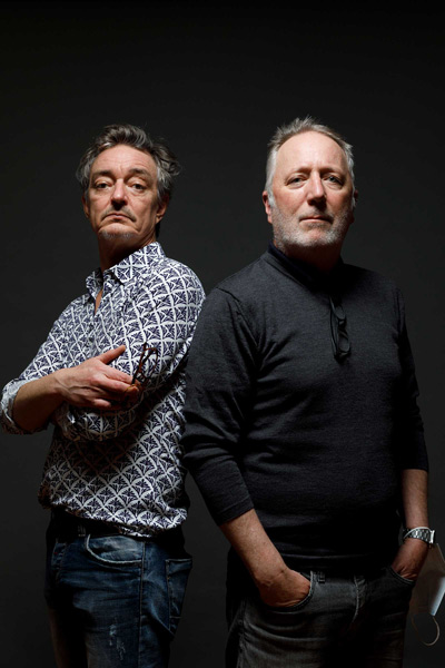 Portrait de 2 hommes caucasiens, quinquagénaires