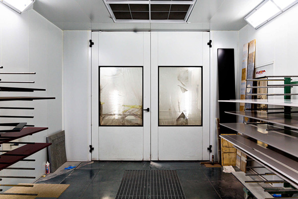 Reportage photo dans un atelier de vernissage et de laquuage